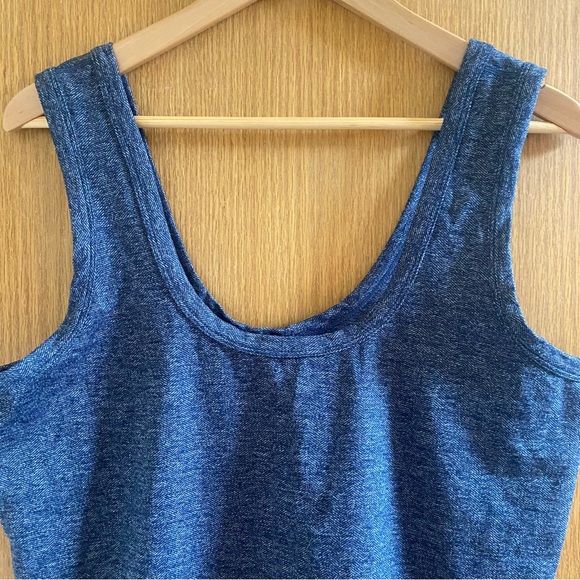 PRANA • Bundle of 2‼️ Heathered Beige & Navy Tank Tops - XL - Picture 8 of 16